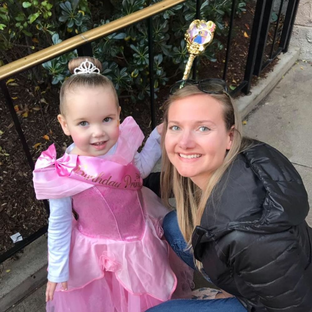 Meet your Posher, Amy